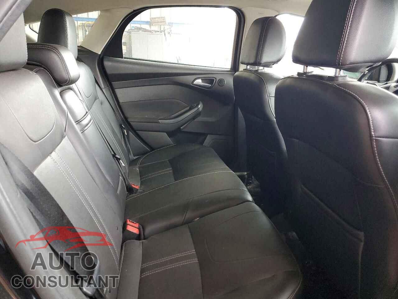 FORD FOCUS 2012 - 1FAHP3N29CL415580