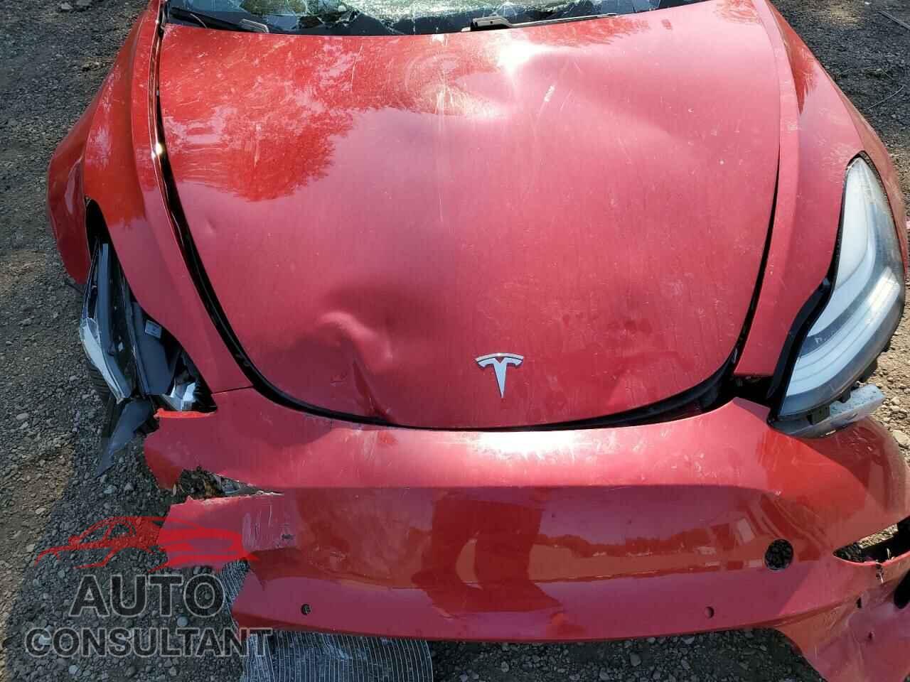 TESLA MODEL 3 2018 - 5YJ3E1EBXJF146875