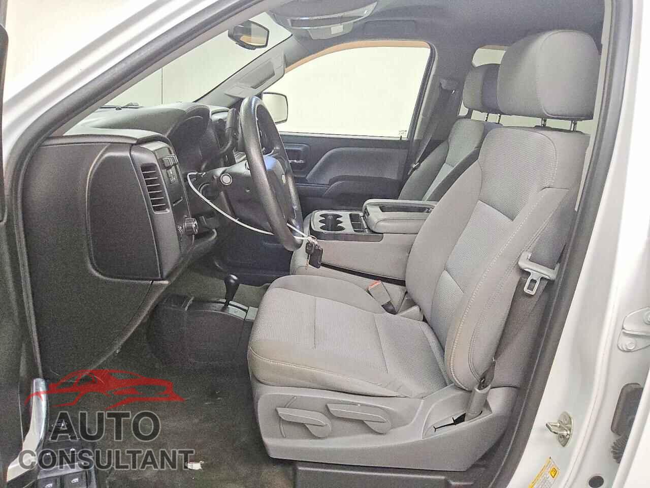 CHEVROLET SILVERADO 2018 - 3GCUKPEC2JG118670