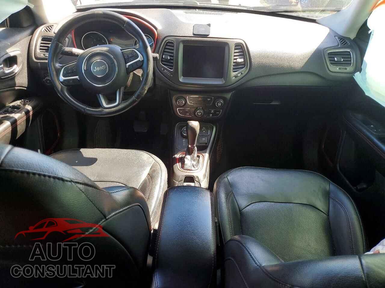 JEEP COMPASS 2019 - 3C4NJDDB4KT780130