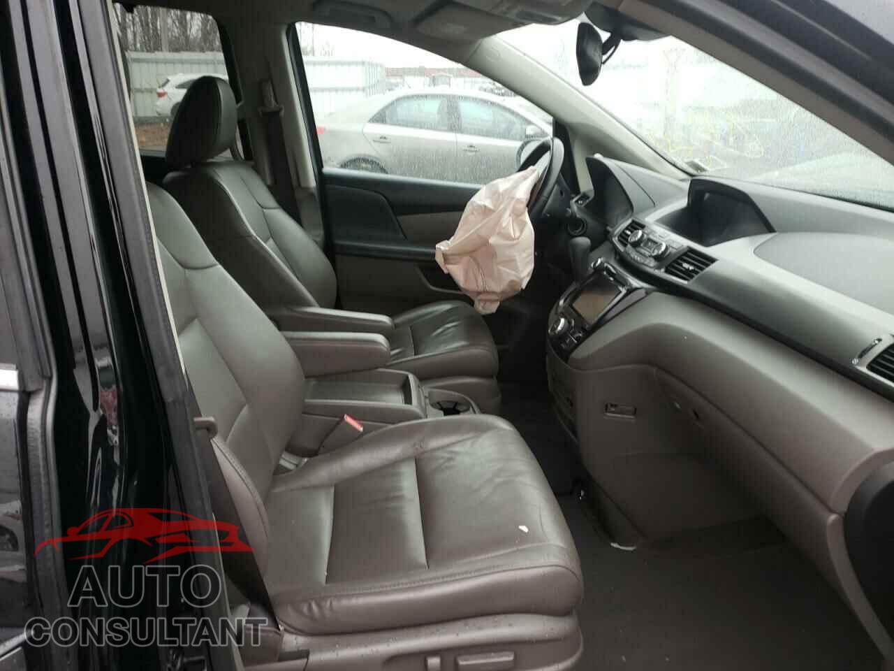 HONDA ODYSSEY 2016 - 5FNRL5H65GB016016