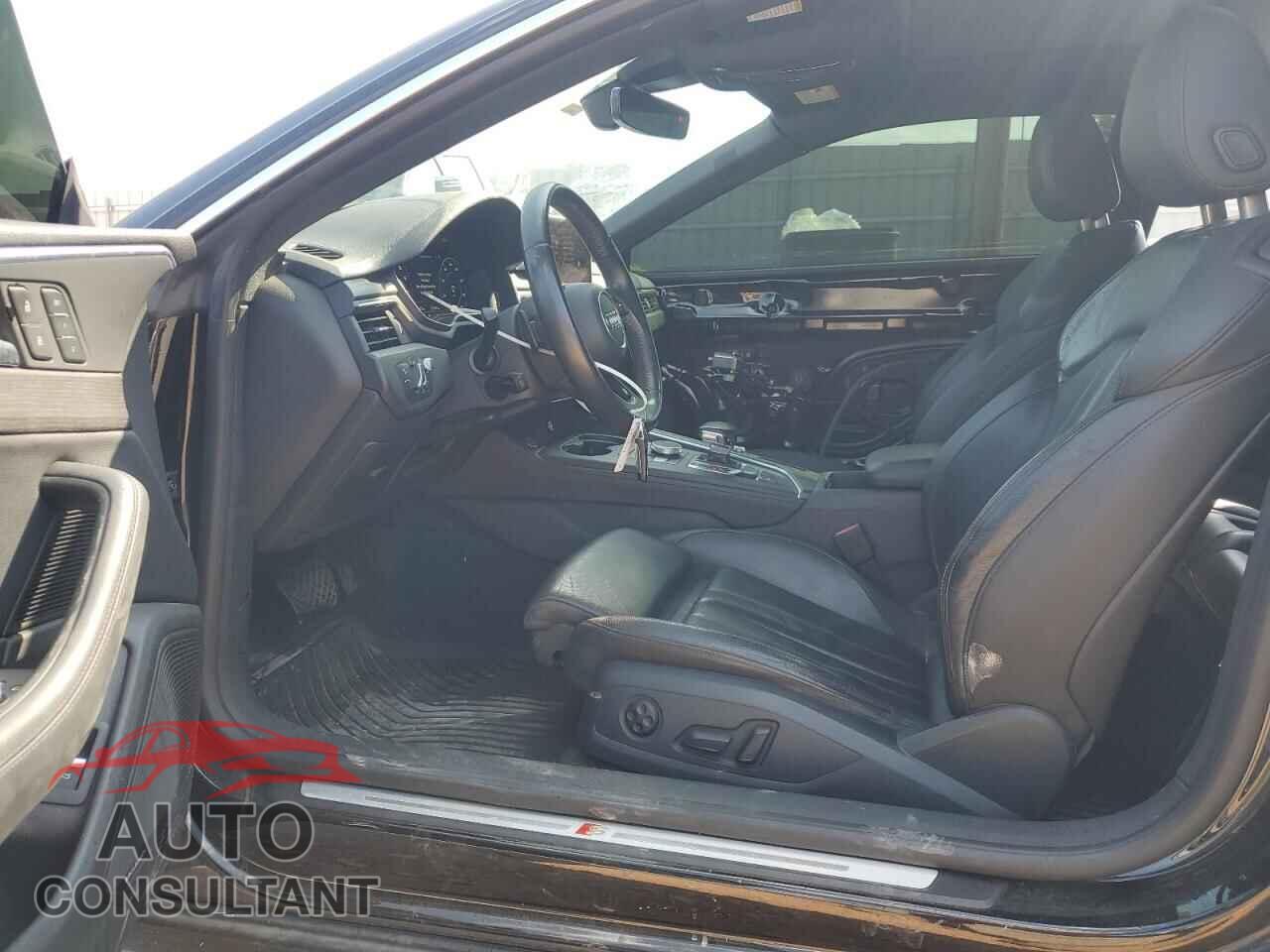 AUDI A5 2018 - WAUUNAF57JA004602