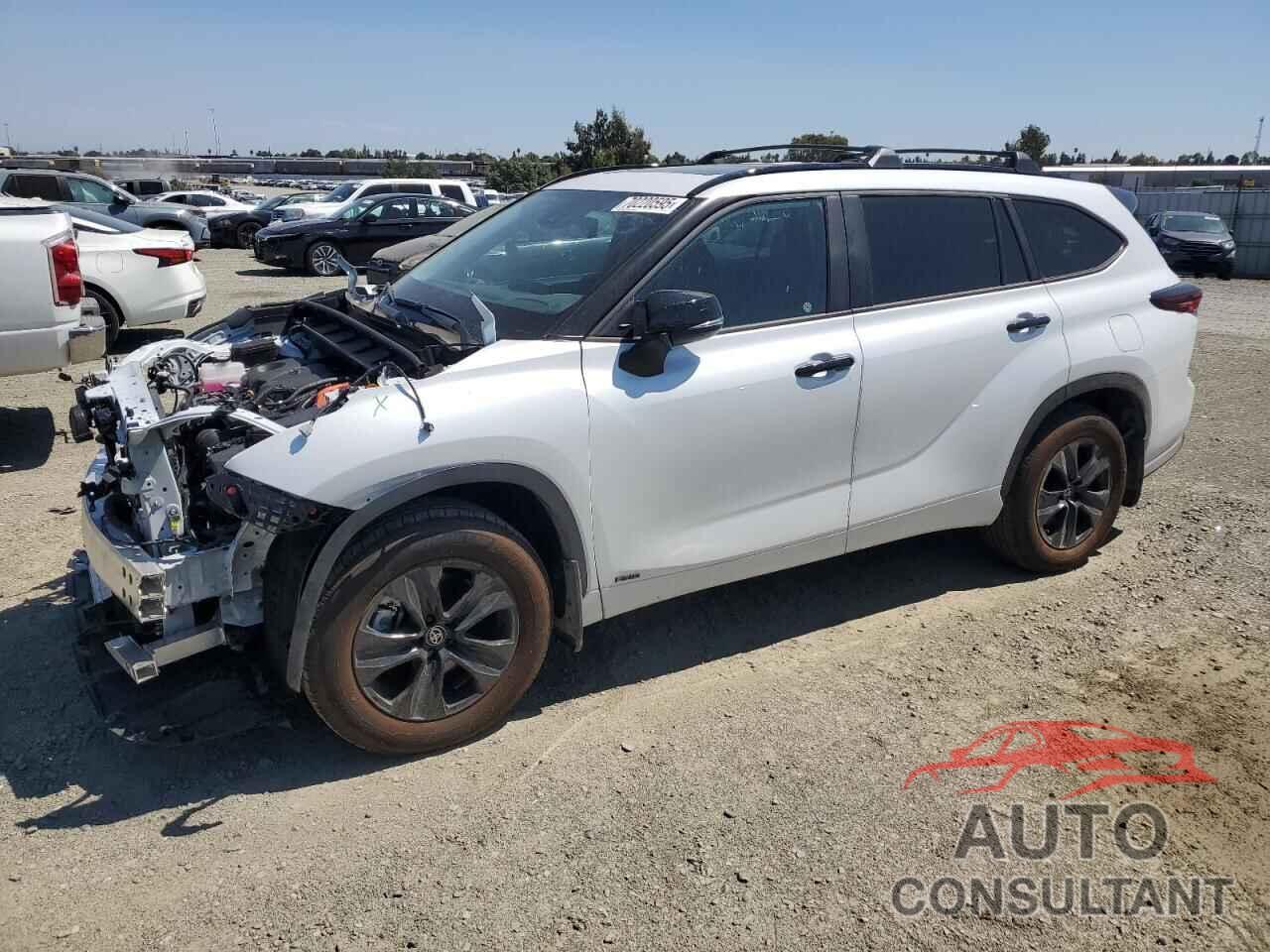 TOYOTA HIGHLANDER 2025 - 5TDKBRCH3SS666424