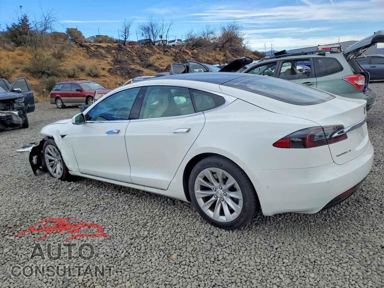 TESLA MODEL S 2017 - 5YJSA1E23HF218260