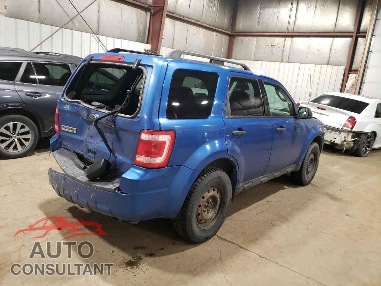 FORD ESCAPE 2011 - 1FMCU9D78BKB08320