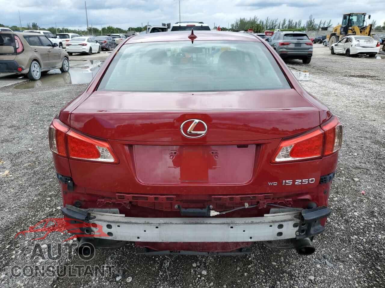 LEXUS IS 2012 - JTHCF5C29C2035911