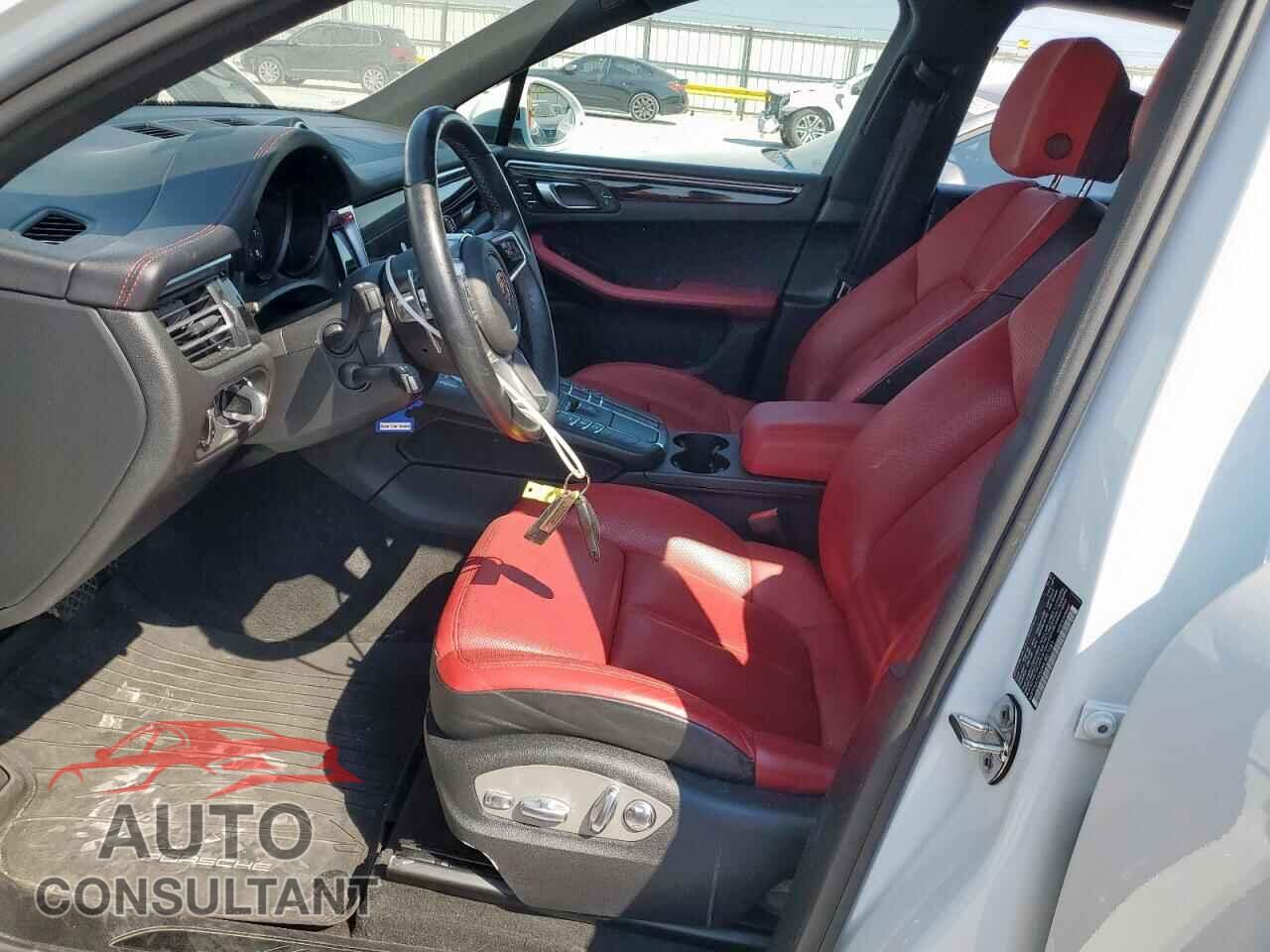 PORSCHE MACAN 2021 - WP1AA2A56MLB07581