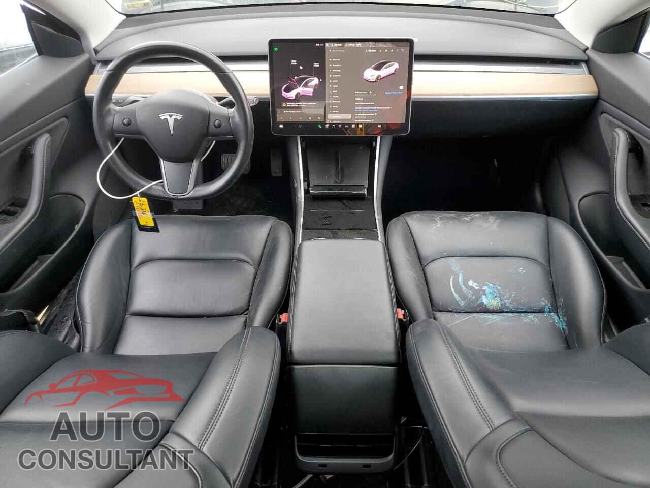 TESLA MODEL 3 2019 - 5YJ3E1EA6KF317033