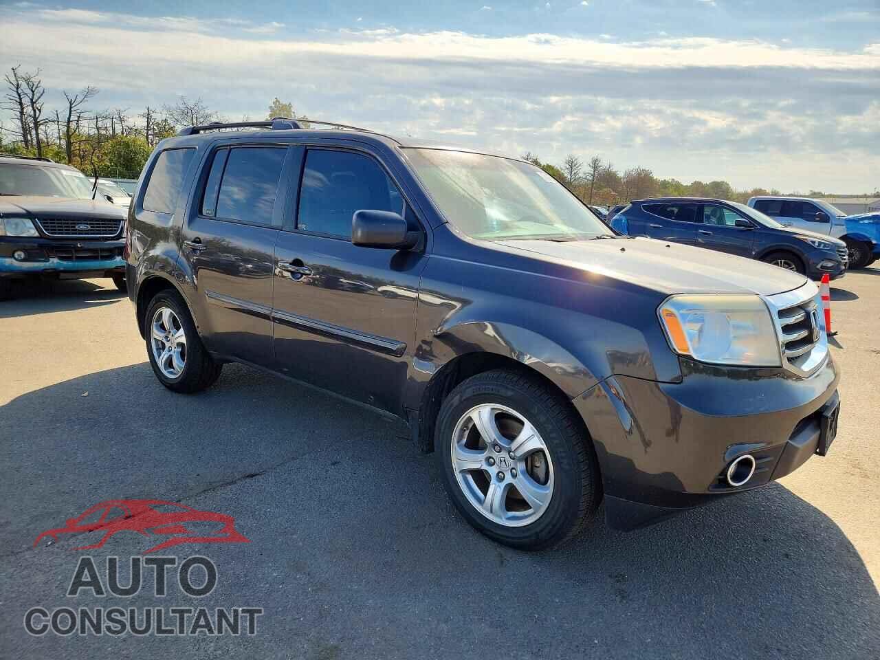 HONDA PILOT 2014 - 5FNYF4H51EB032926
