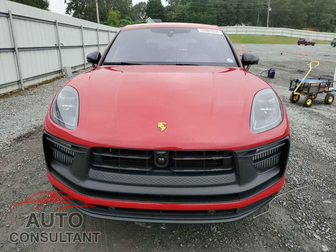 PORSCHE MACAN 2023 - WP1AF2A52PLB56895