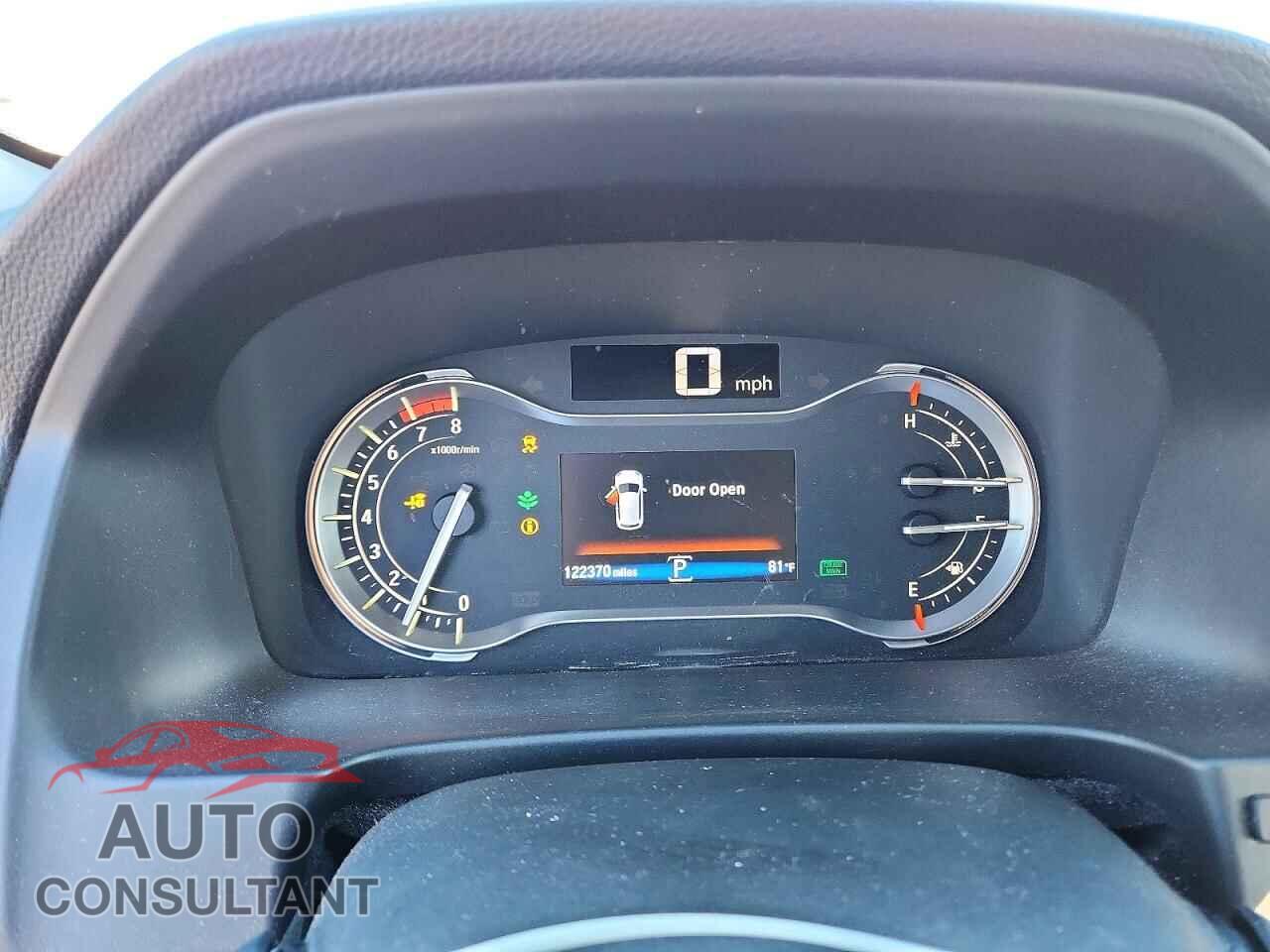 HONDA PILOT 2016 - 5FNYF5H3XGB018479