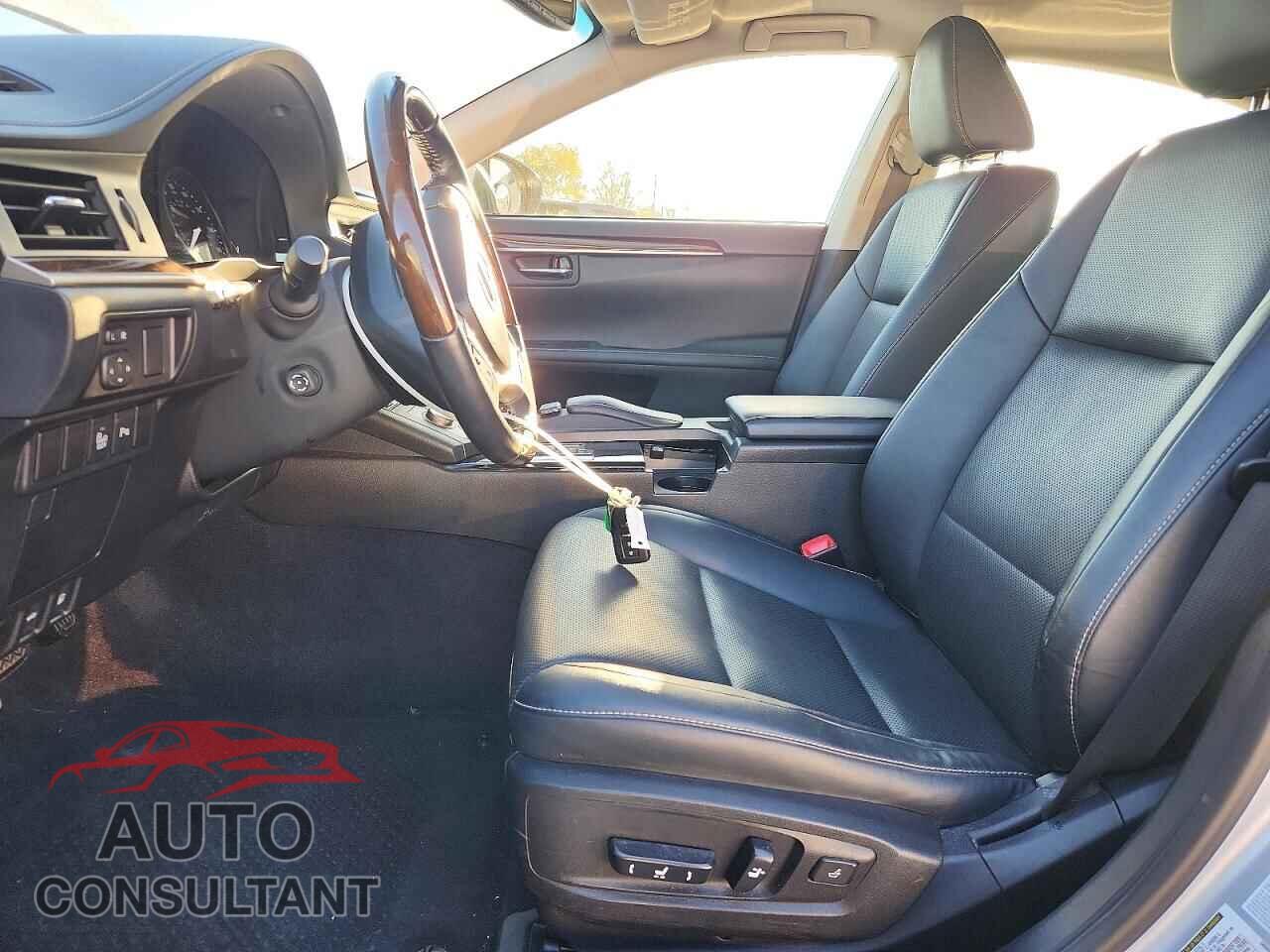 LEXUS ES350 2015 - JTHBK1GG0F2200321