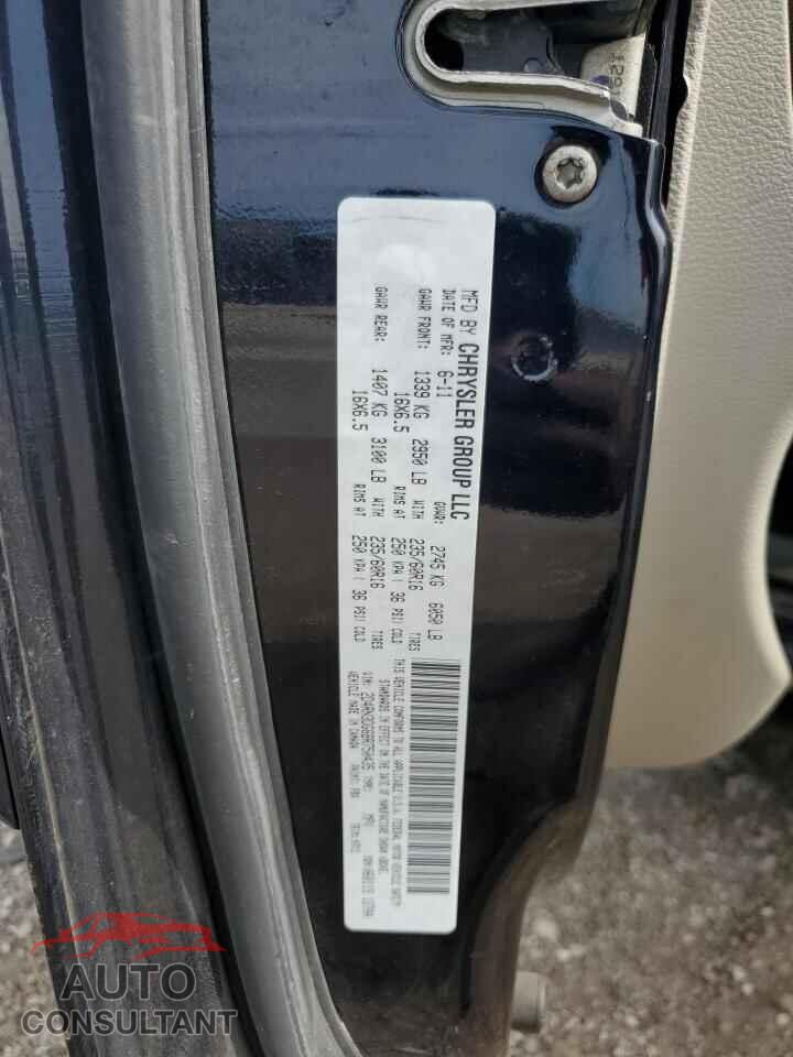 DODGE CARAVAN 2011 - 2D4RN3DG6BR750435