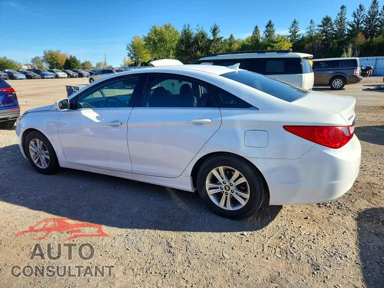 HYUNDAI SONATA 2012 - 5NPEB4AC1CH412032