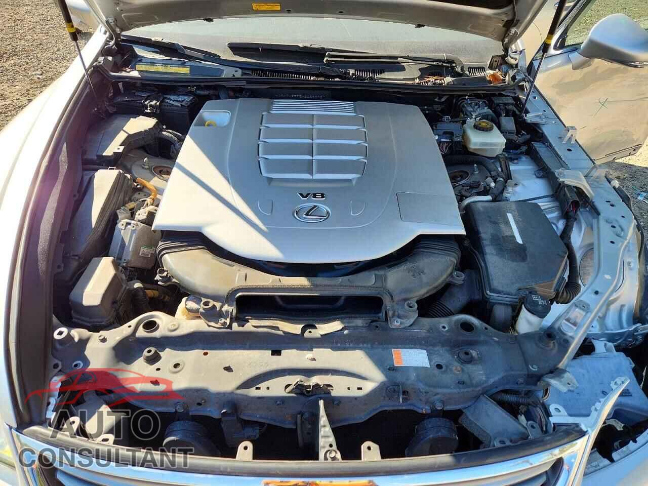 LEXUS LS460 2017 - JTHCL5EF5H5028873