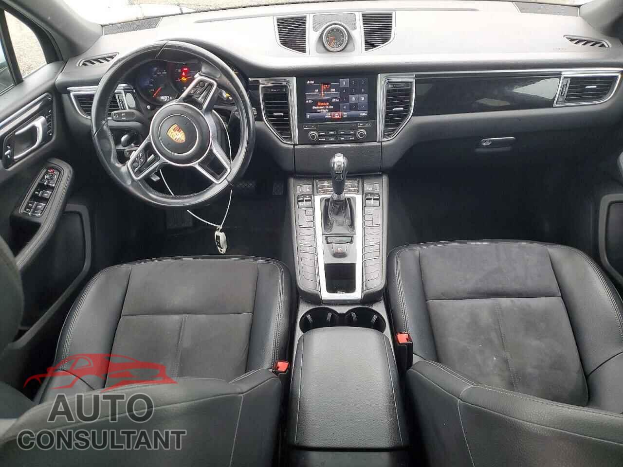 PORSCHE MACAN 2018 - WP1AA2A59JLB18084