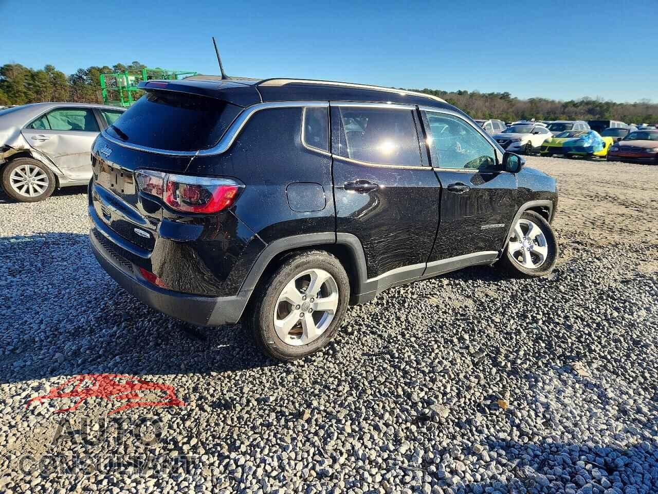 JEEP COMPASS 2018 - 3C4NJCBB3JT182199