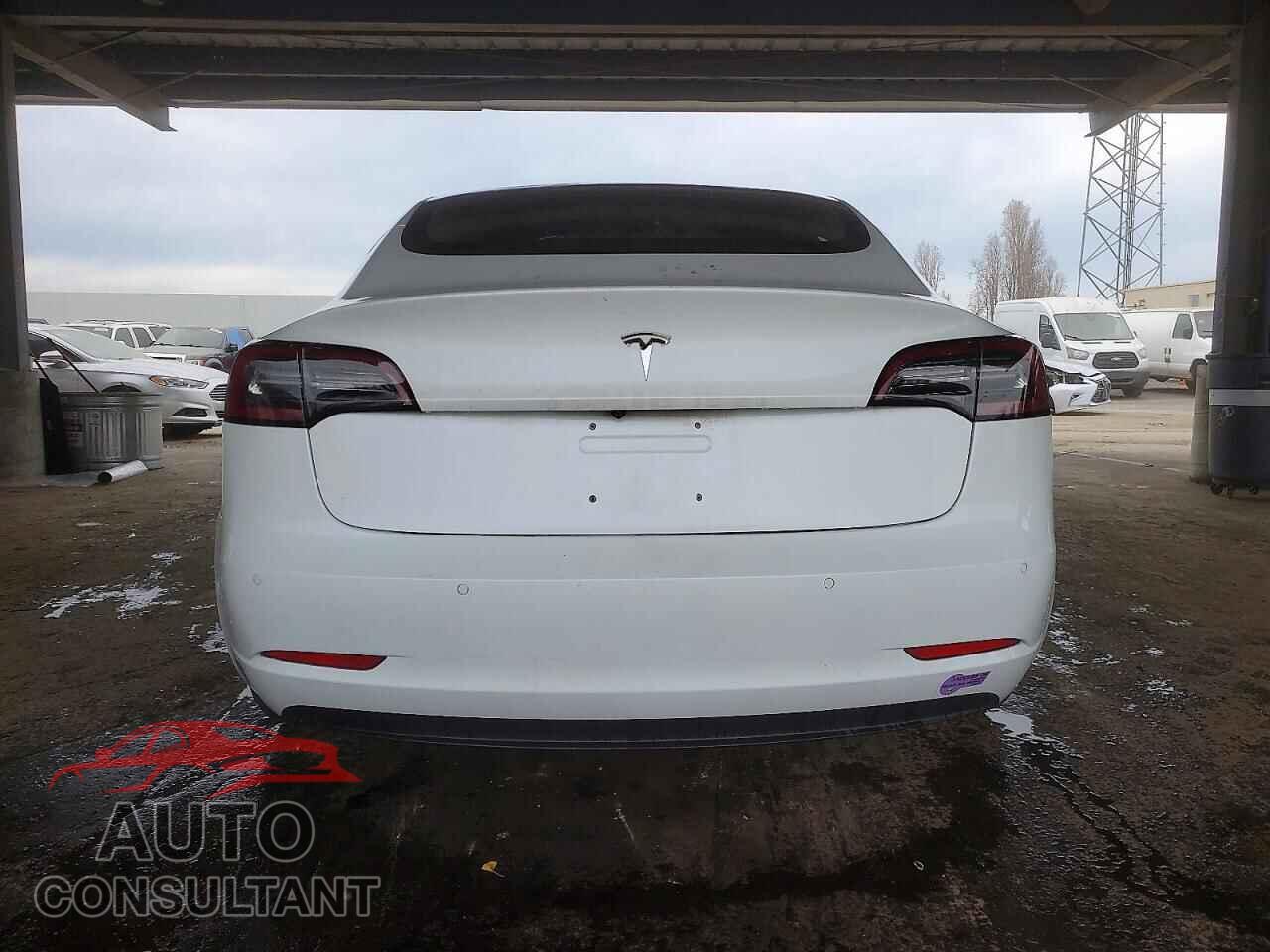 TESLA MODEL 3 2018 - 5YJ3E1EA3JF031901