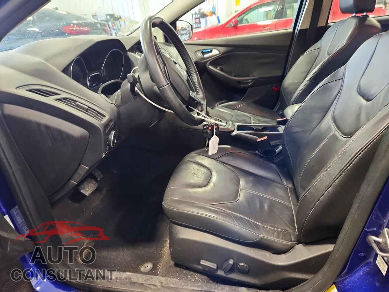 FORD FOCUS 2015 - 1FADP3K26FL254905