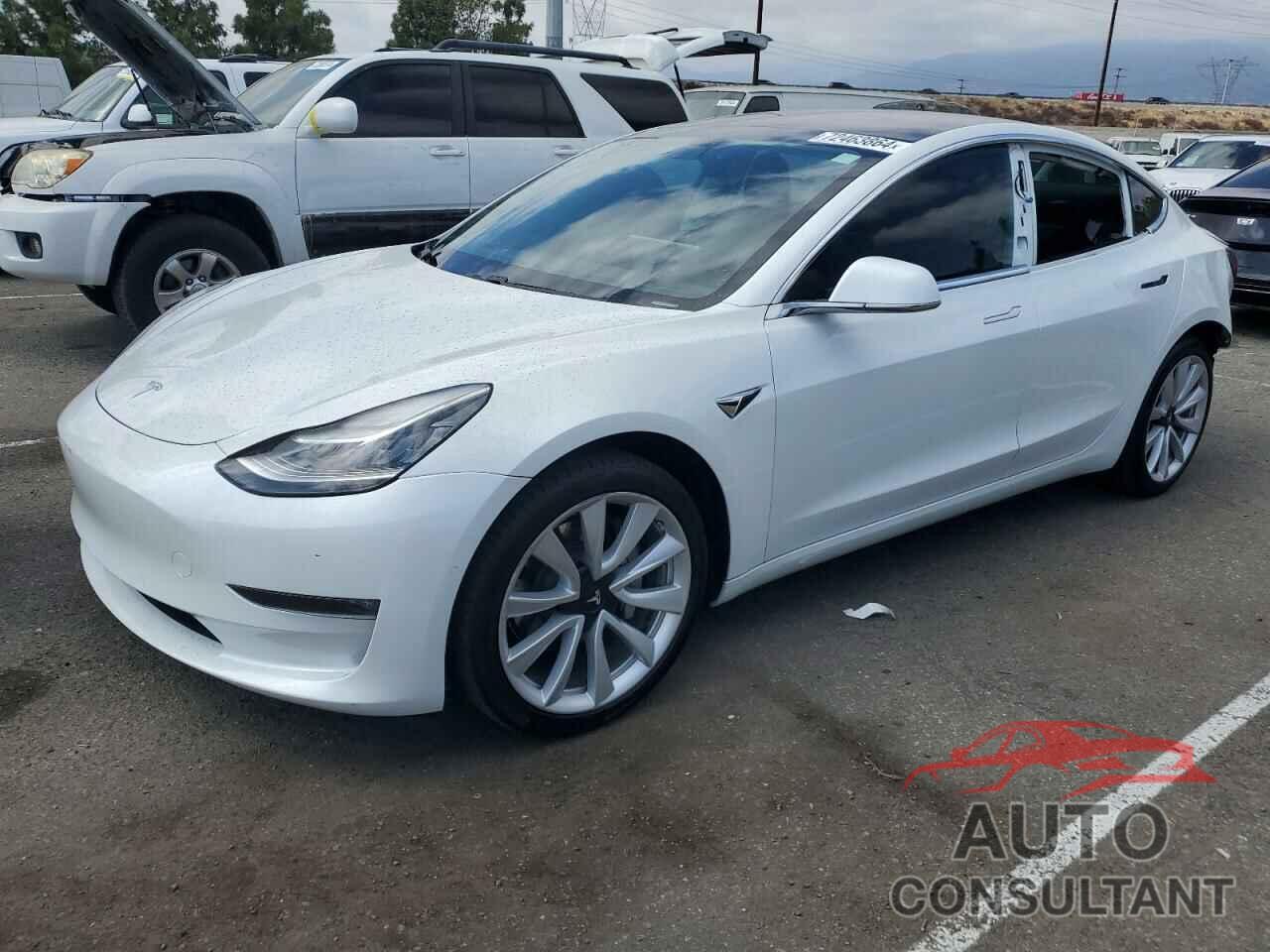 TESLA MODEL 3 2018 - 5YJ3E1EA5JF164689