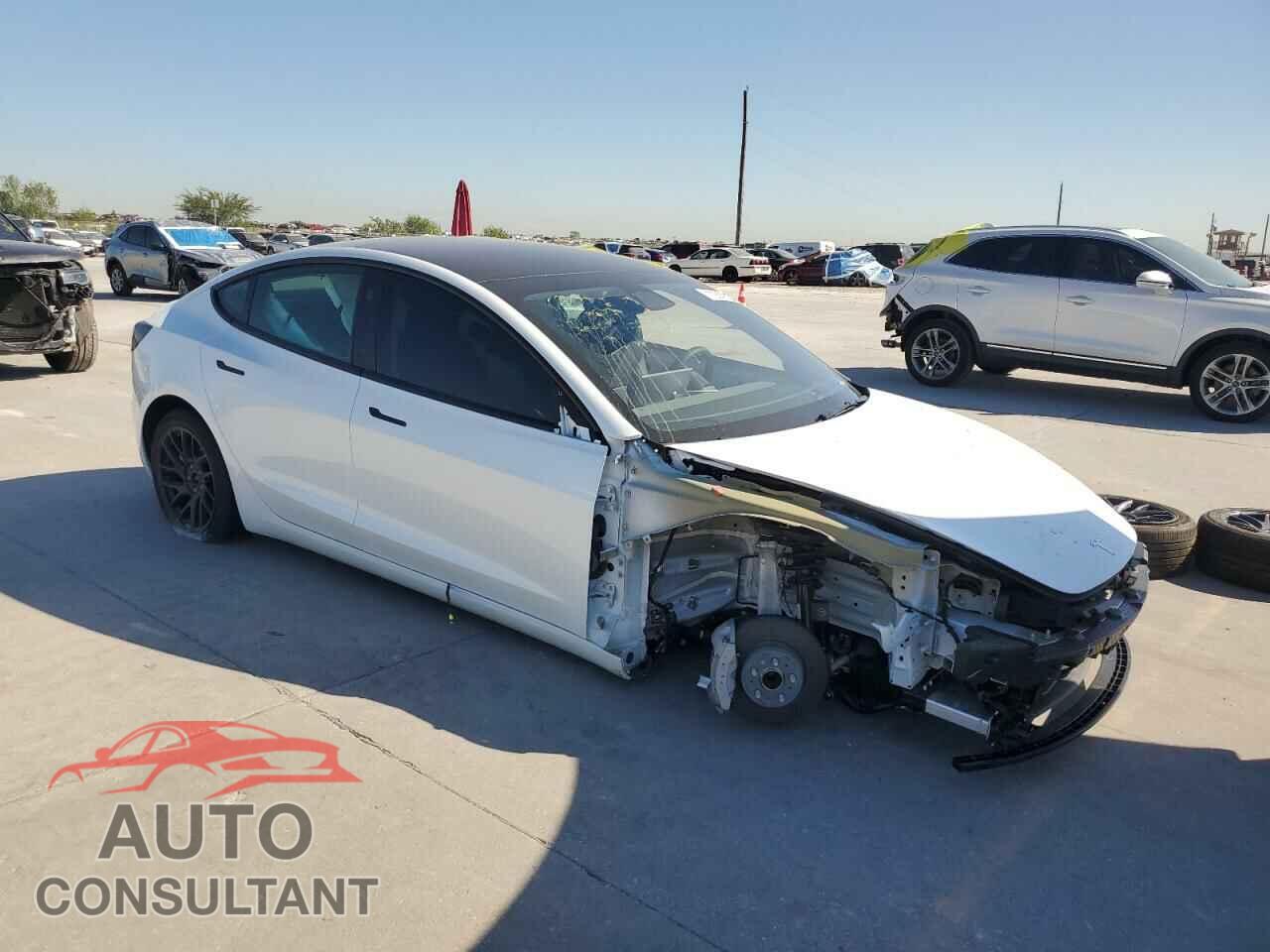 TESLA MODEL 3 2024 - 5YJ3E1EA8RF732803