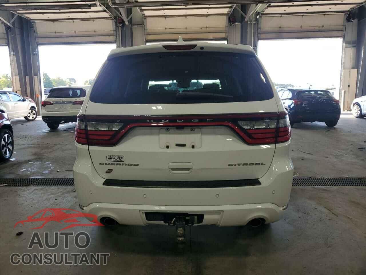 DODGE DURANGO 2018 - 1C4RDJEG4JC497934