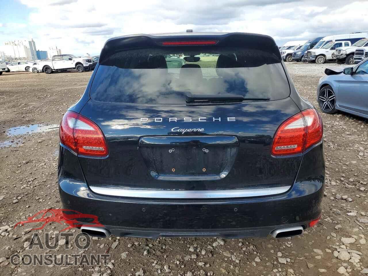 PORSCHE CAYENNE 2014 - WP1AA2A20ELA00551