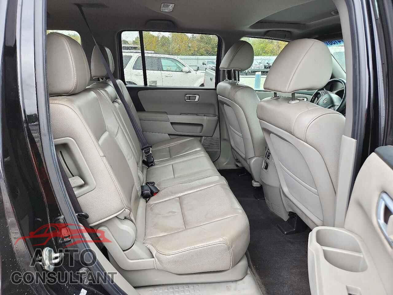 HONDA PILOT 2012 - 5FNYF4H54CB024669