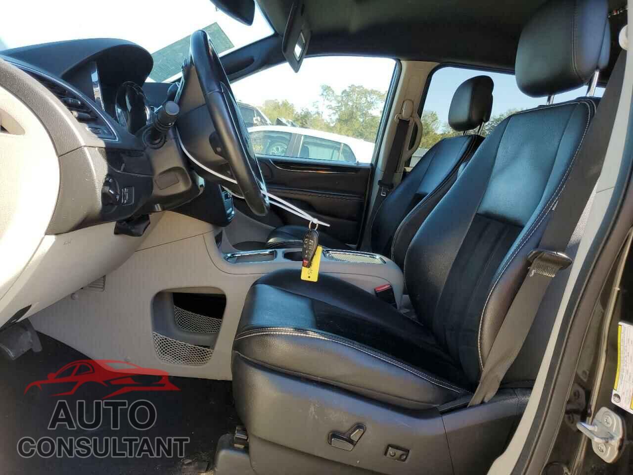 DODGE CARAVAN 2018 - 2C4RDGCG2JR301616