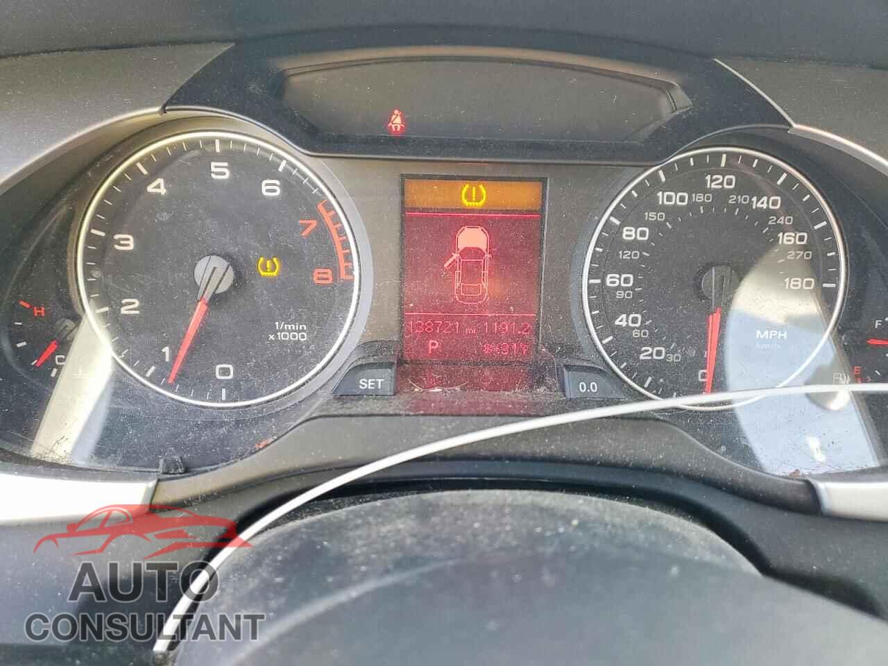AUDI A4 2011 - WAUBFAFL4BN042060