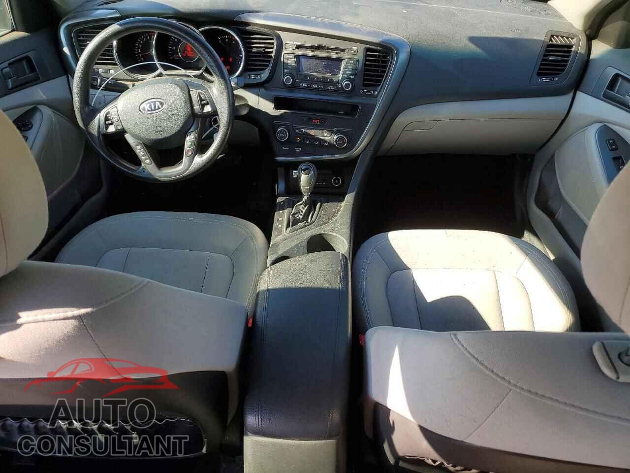 KIA OPTIMA 2011 - KNAGM4A76B5157900