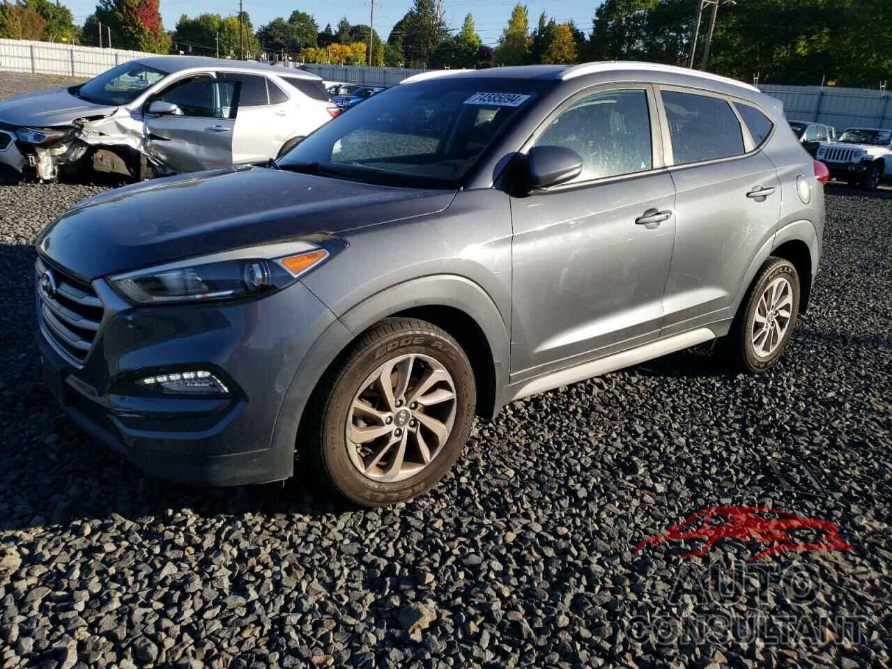 HYUNDAI TUCSON 2017 - KM8J3CA48HU478598