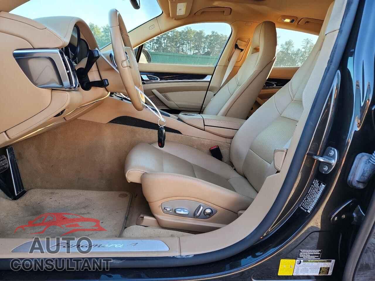PORSCHE PANAMERA 2014 - WP0AA2A74EL006110
