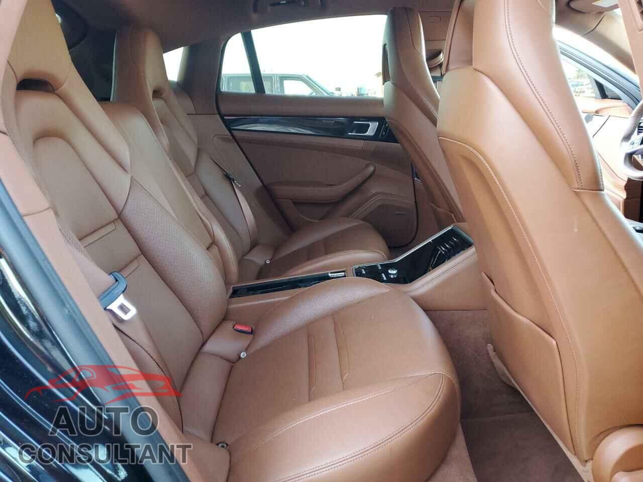 PORSCHE PANAMERA 2020 - WP0AA2A78LL101573
