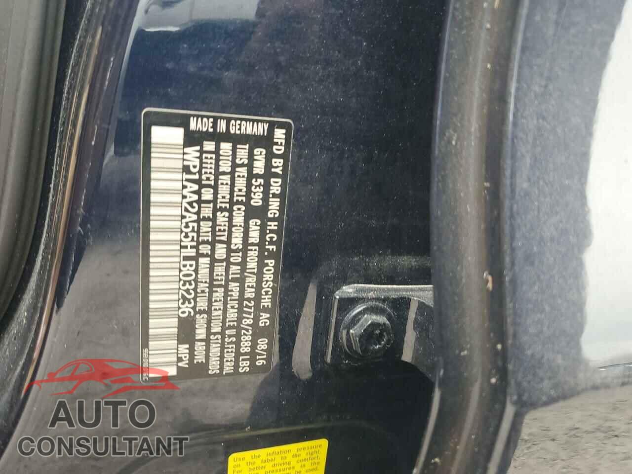 PORSCHE MACAN 2017 - WP1AA2A55HLB03236