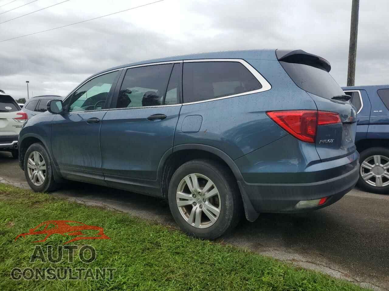 HONDA PILOT 2017 - 5FNYF5H17HB044005