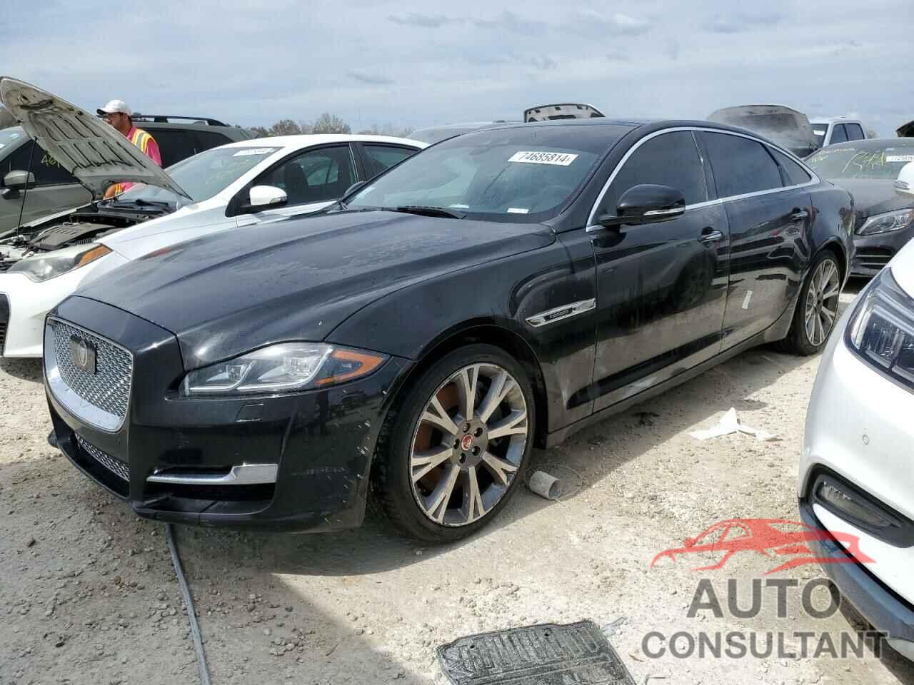 JAGUAR XJ 2019 - SAJWA2GE0KMW18873