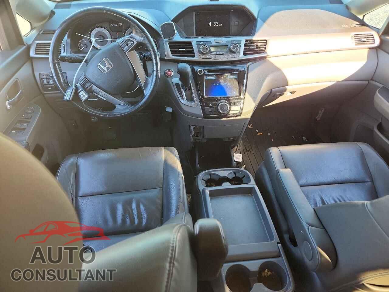 HONDA ODYSSEY 2015 - 5FNRL5H68FB015263