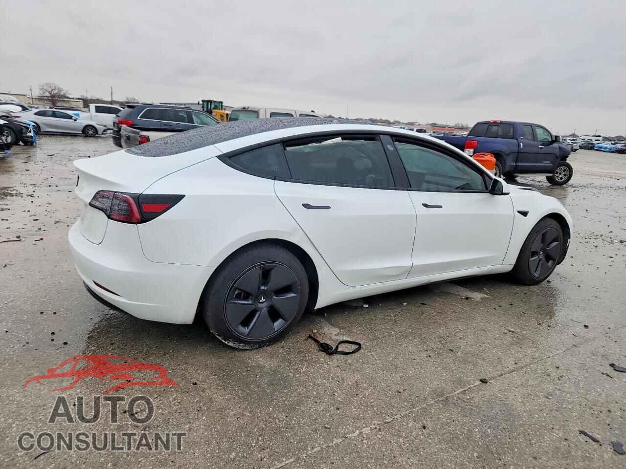 TESLA MODEL 3 2023 - 5YJ3E1EA5PF648094