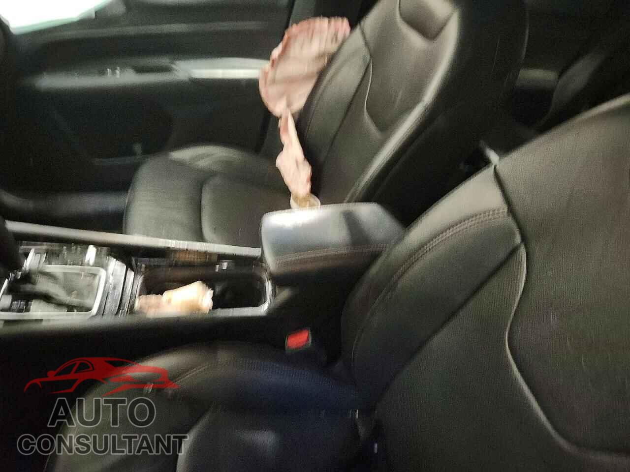 JEEP COMPASS 2022 - 3C4NJDCB6NT219773