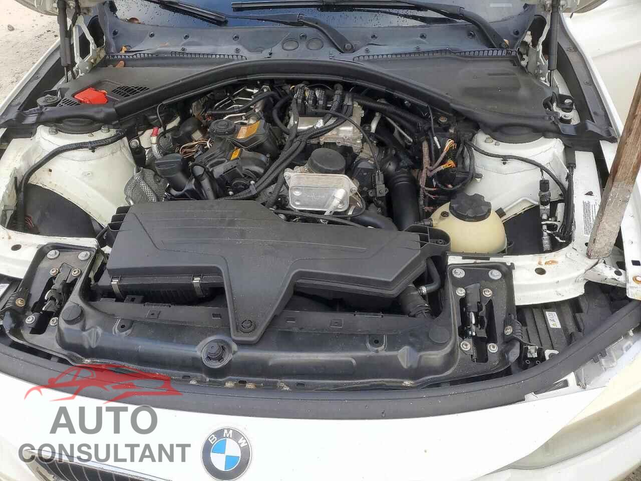 BMW 3 SERIES 2013 - WBA3B3C51DF534933