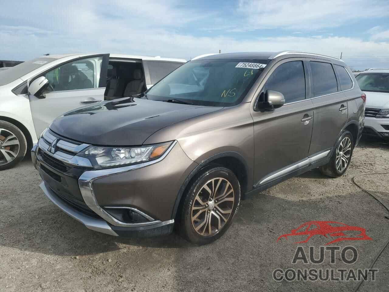 MITSUBISHI OUTLANDER 2017 - JA4AD3A38HZ038130