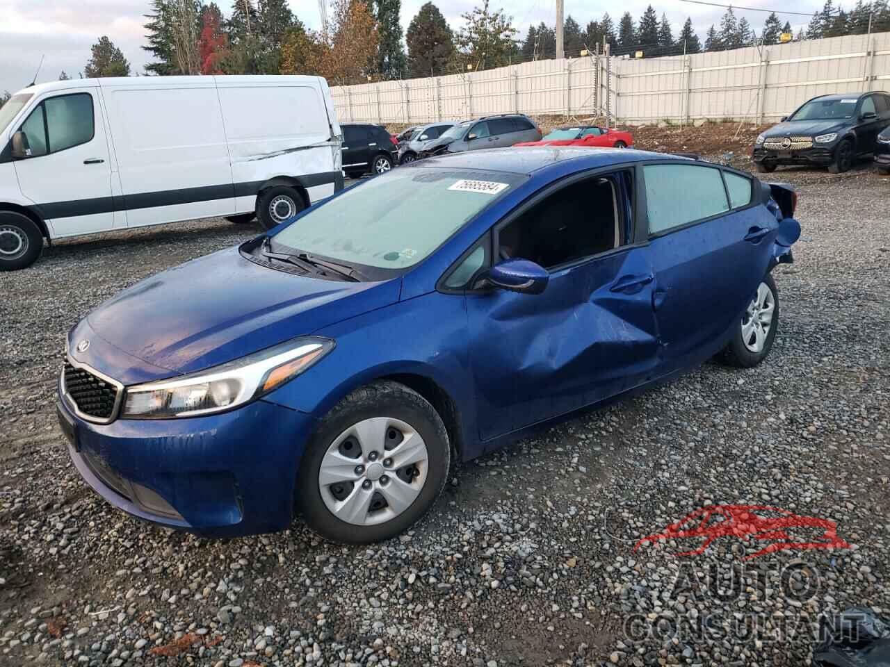 KIA FORTE 2018 - 3KPFK4A74JE252172