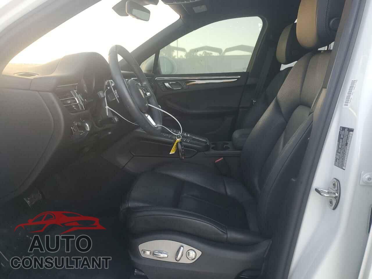 PORSCHE MACAN 2021 - WP1AB2A59MLB36893
