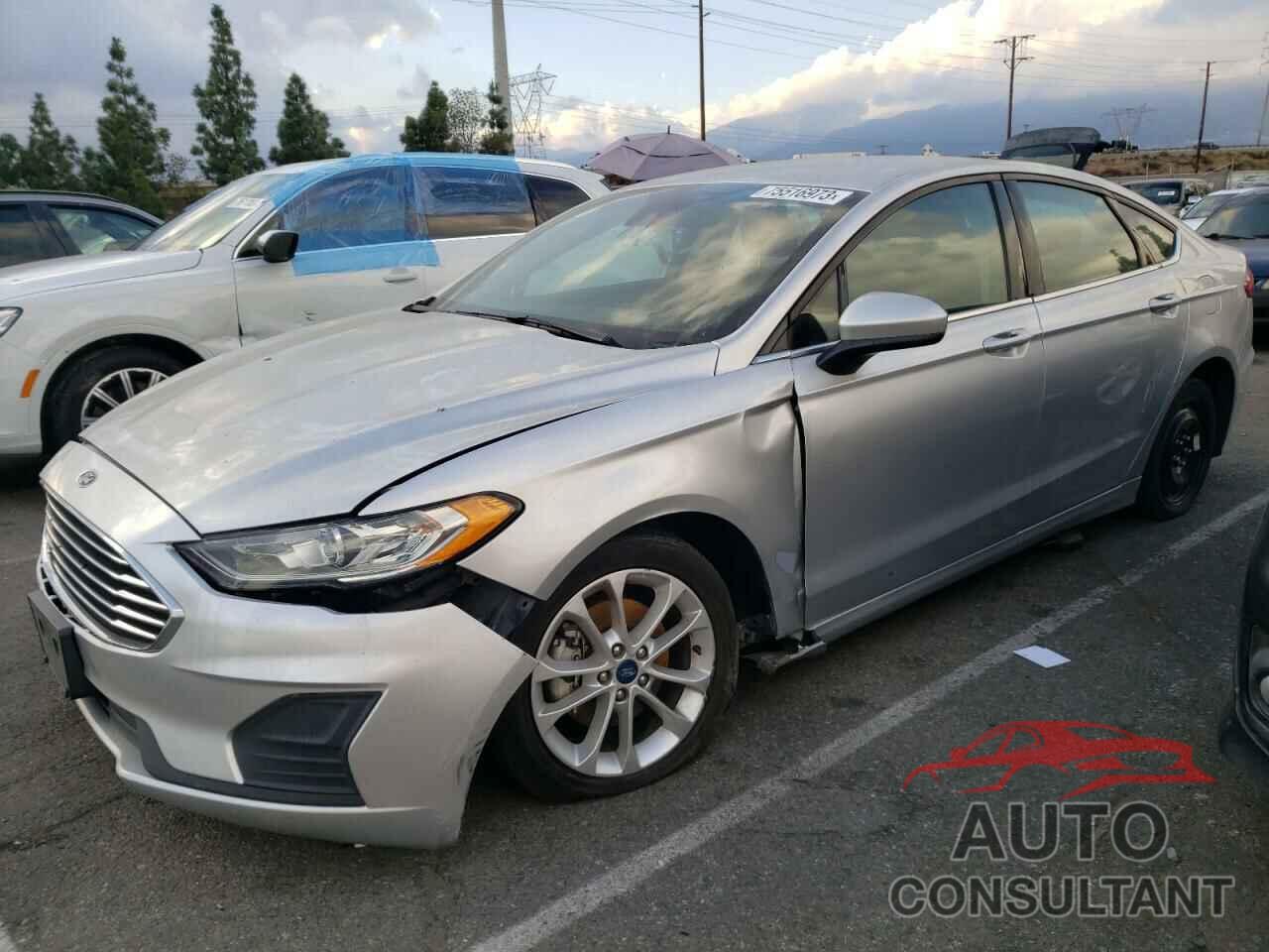 FORD FUSION 2019 - 3FA6P0HDXKR134665