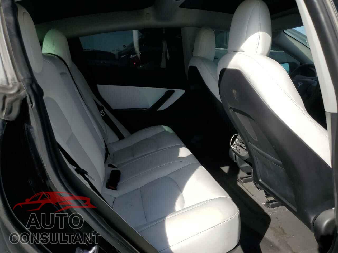 TESLA MODEL 3 2021 - 5YJ3E1EC7MF914289