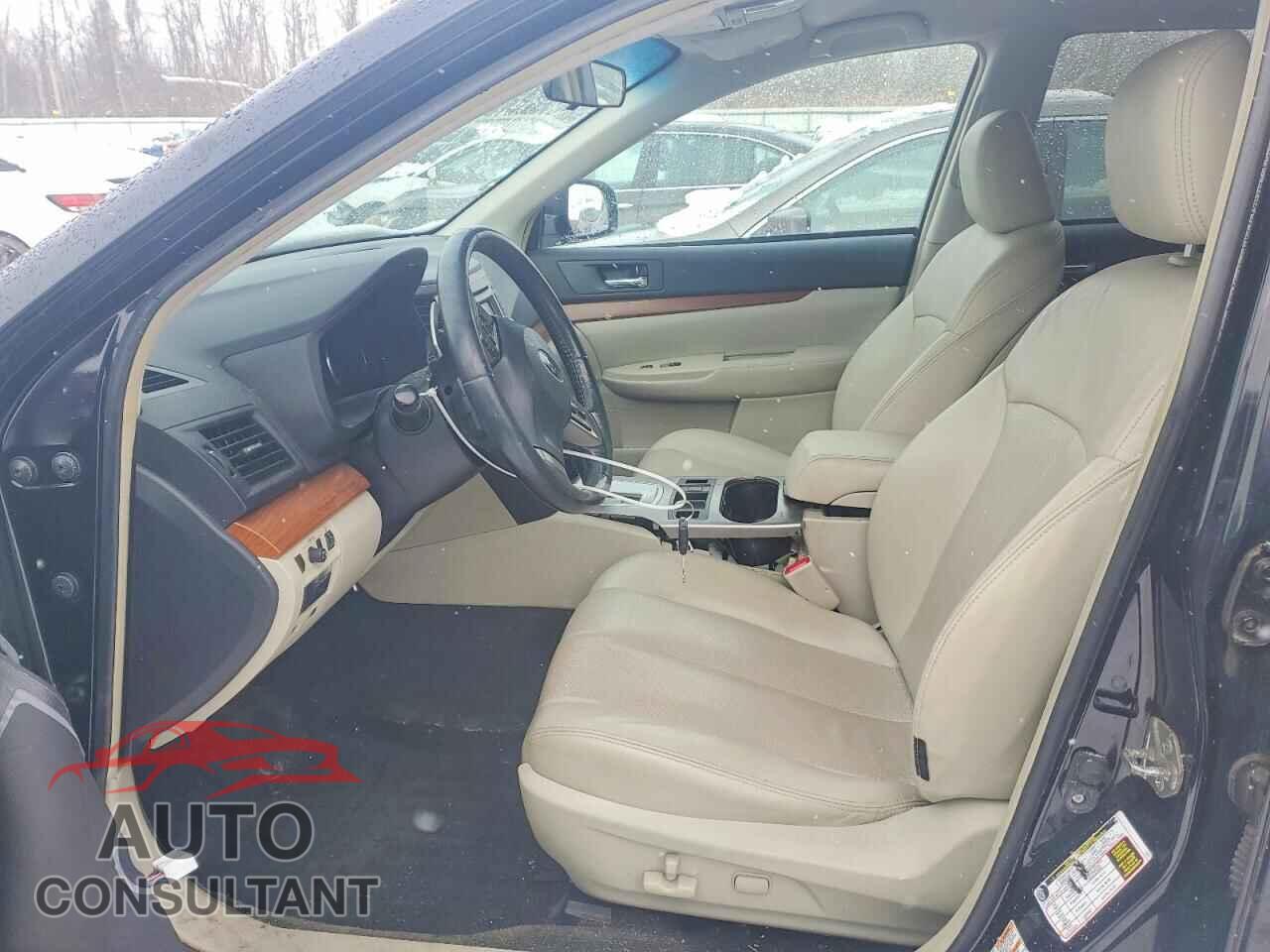 SUBARU OUTBACK 2014 - 4S4BRBKC3E3276790