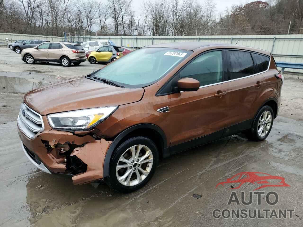 FORD ESCAPE 2017 - 1FMCU0GD9HUC23194