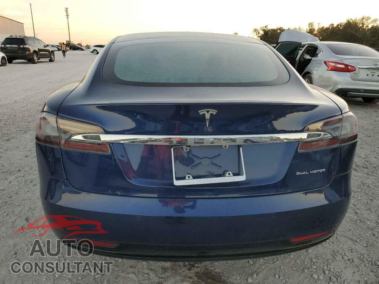 TESLA MODEL S 2019 - 5YJSA1E24KF330153