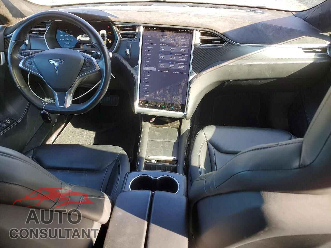 TESLA MODEL S 2015 - 5YJSA1E27FF113301